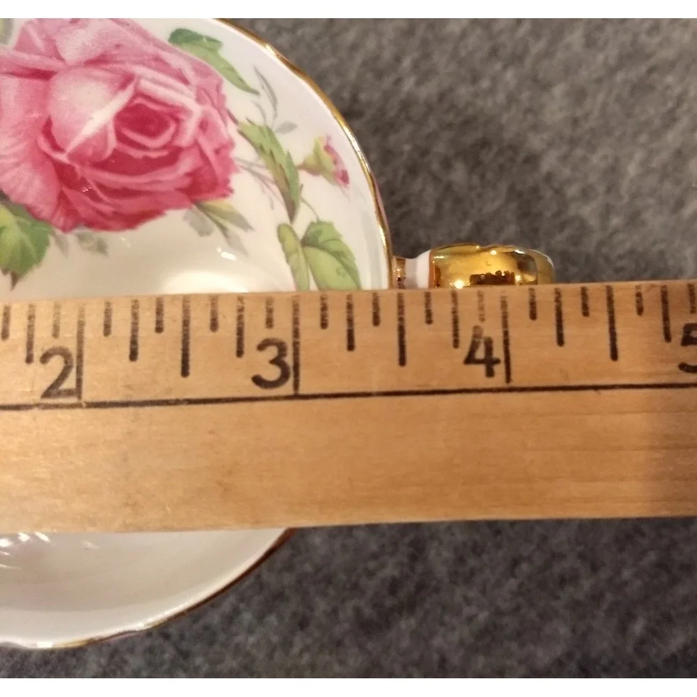 Aynsley Teacup & Saucer Pink Cabbage Rose Corset Bone China Gold Gilt‎ England